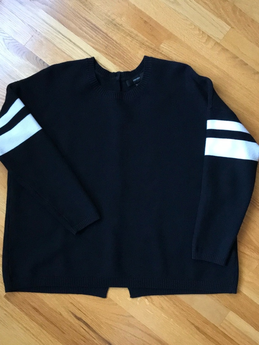 BUTTON BACK SWEATER